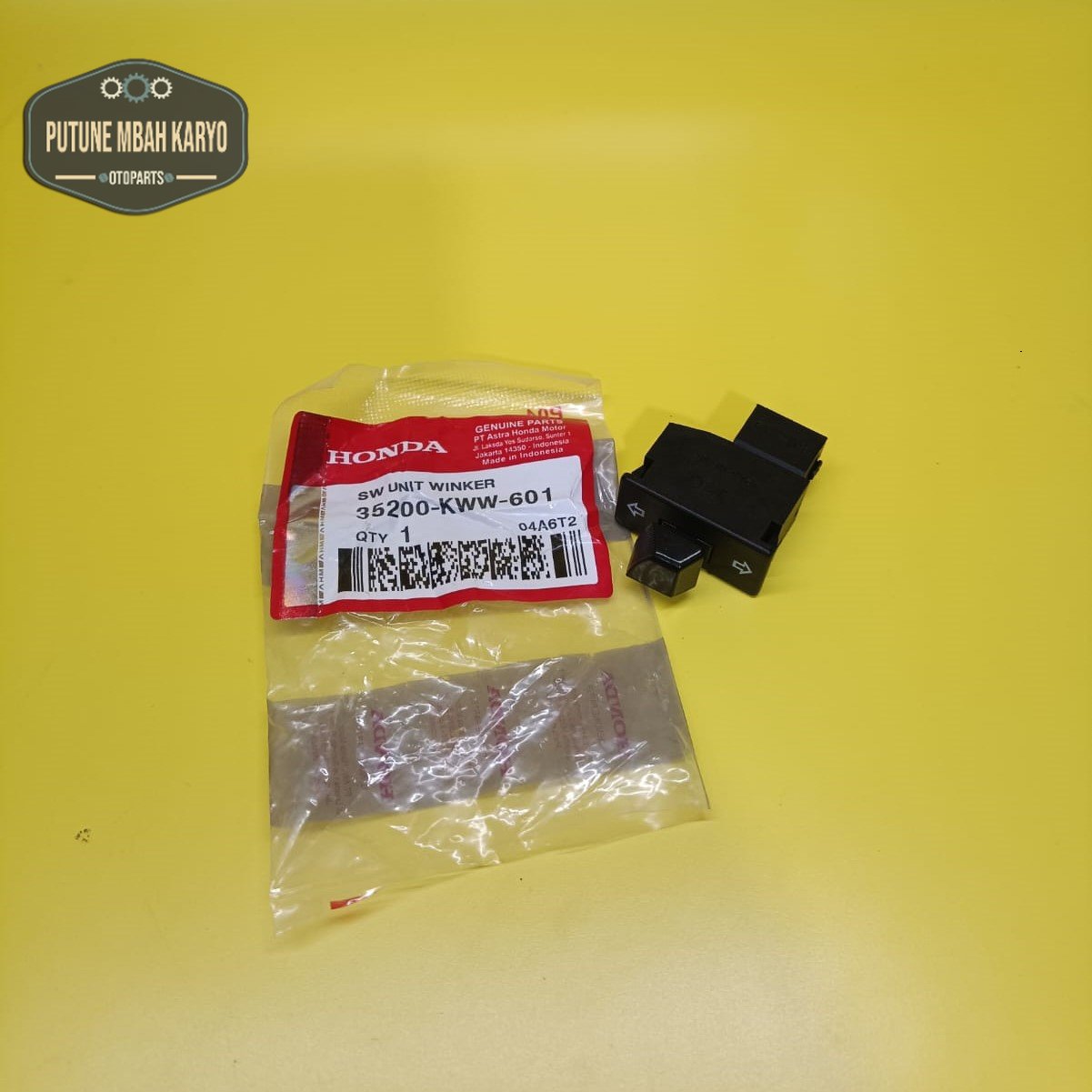 Tombol Sen Saklar Sein Honda BeAT Fi Vario Fi Revo Blade Vario 125 Old 34MM KWW Harga 9,508 rupiah*Gratis Ongkir