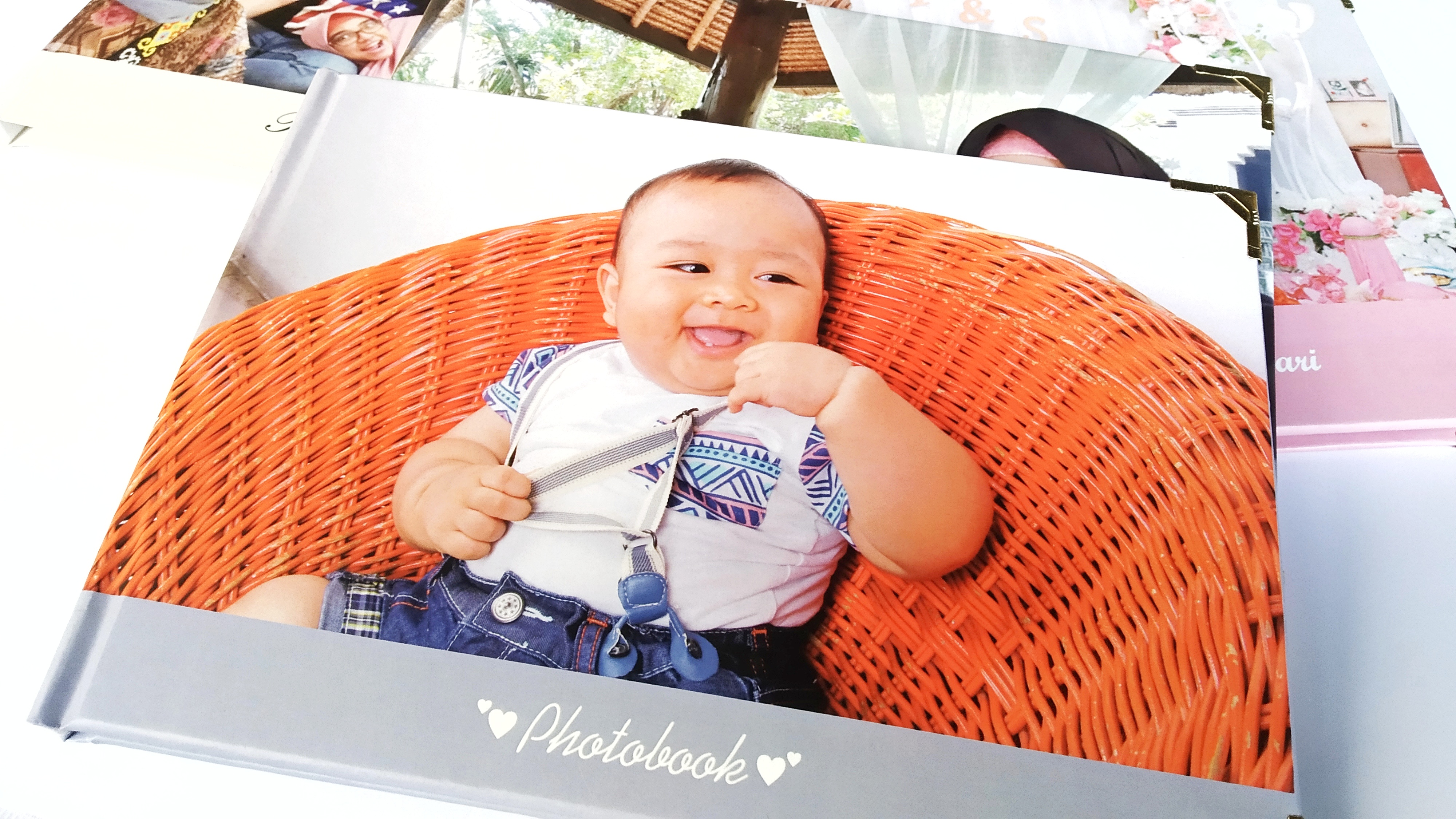 Photobooks albums | custom photobooks | BTS photobooks | Exo photobooks | photo decorations | albums |…