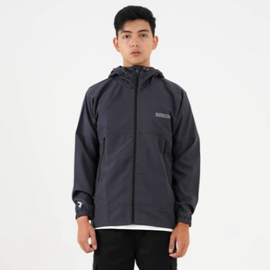 3Second Jaket Pria Tracksuit Jacket Regular Fit Taslan Capella OL-C011124 Harga  239,000 rupiah*Gratis Ongkir