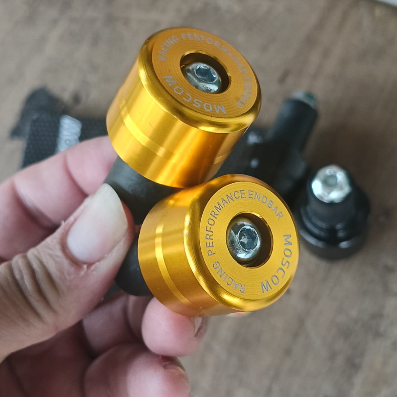 Msc Jalu Stang En Bar Original Cnc Universal Aerox Nmax Beat Vario Pcx Scoopy Cbr Cb Herex Vixion Gsx Ninja Adv Harga 28,890 rupiah*Gratis Ongkir