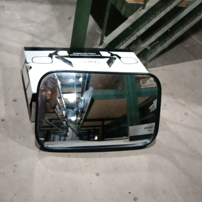 Rear View Mirror Toyota Hino Dutro/dynasaurus left/right Black manual mirror 1 Harga 55,000 Ringgit*Penghantaran Percuma