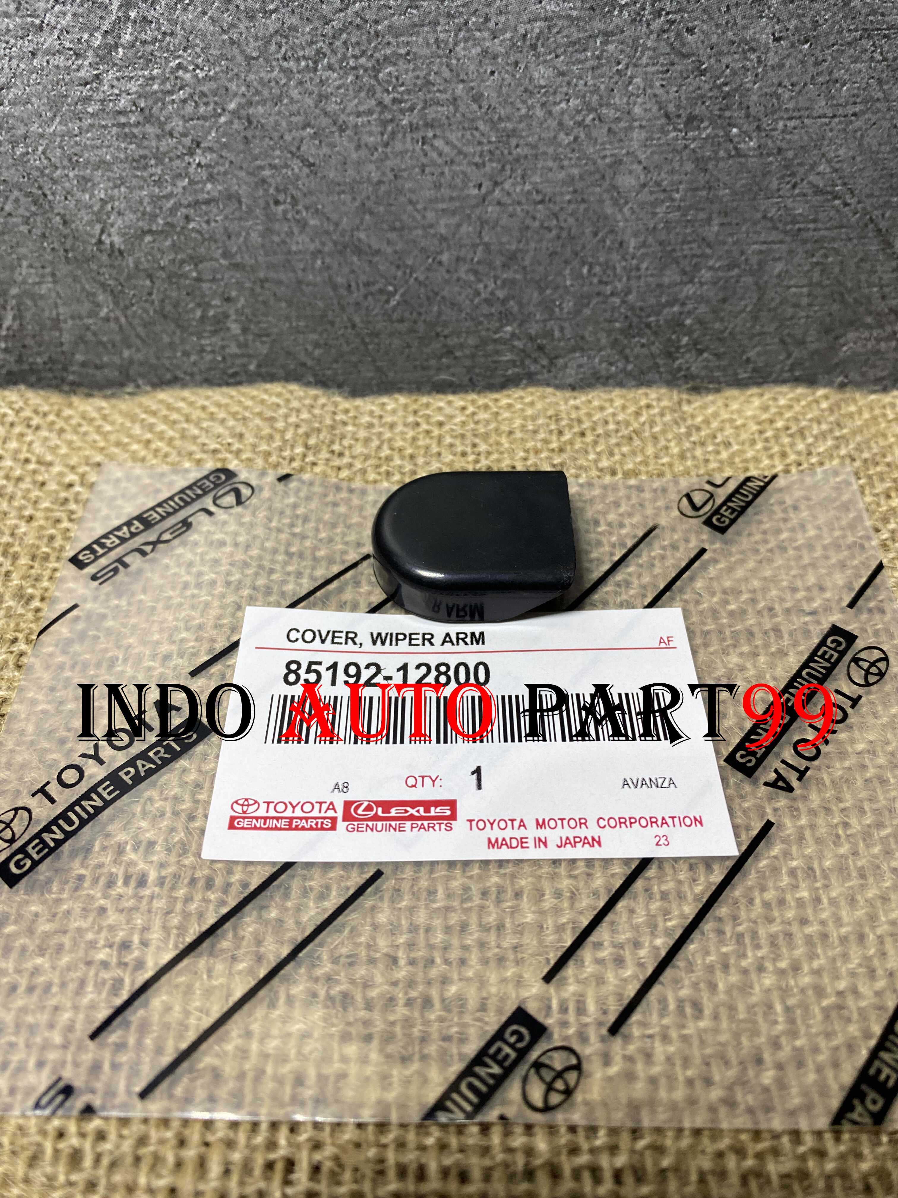 Cover Tutup Baut Arm Wiper Depan Dyna Vios Soluna Altis Hilux Fortuner ASLI Harga 10,000 rupiah*Gratis Ongkir