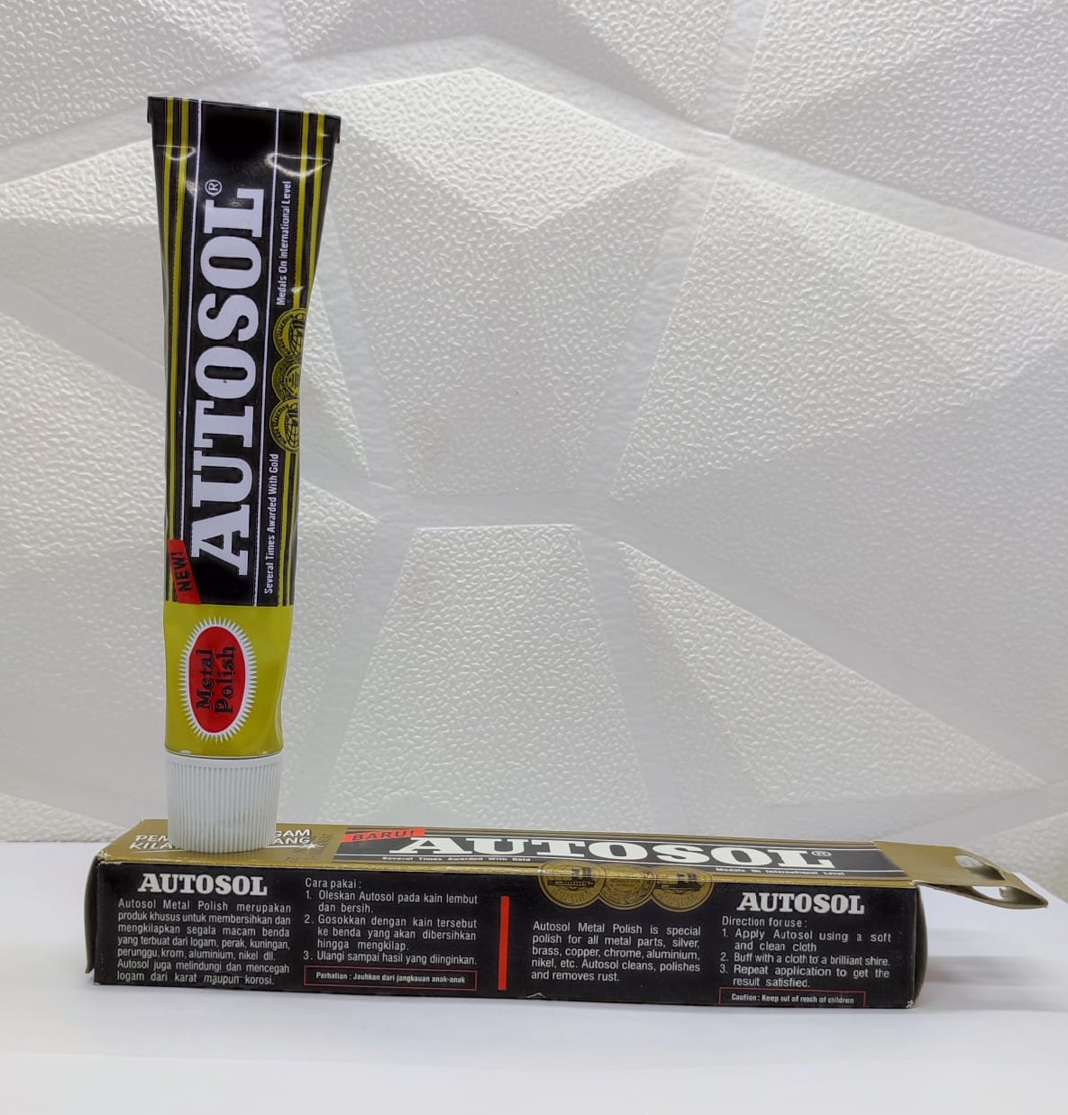 Autosol Pembersih Logam Besi Karat Besar 50gram Metal Polish Harga 25,000 rupiah*Gratis Ongkir