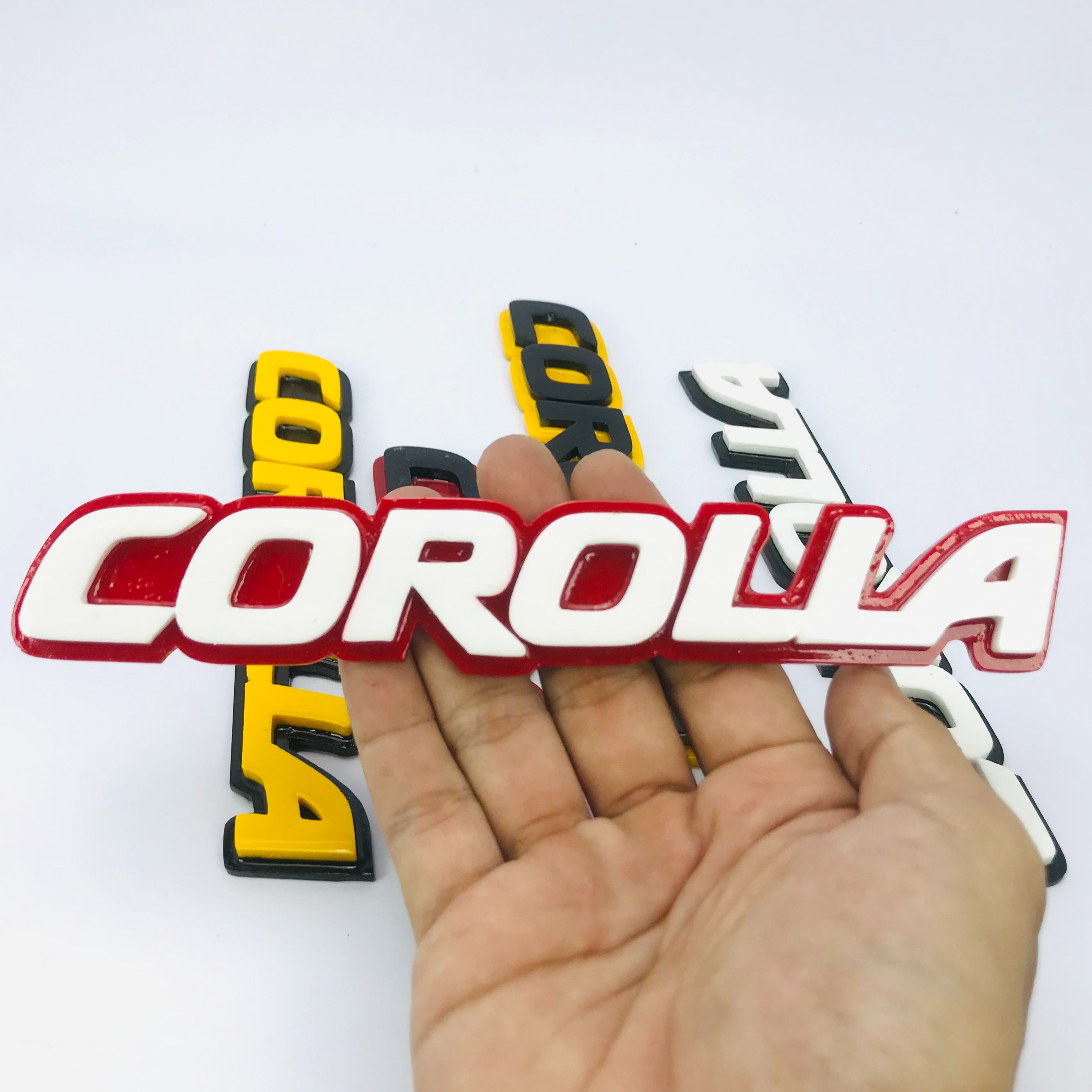 EMBLEM MOBIL COROLLA EKSTERIOR MOBIL TOYOTA VARIASI TIMBUL 3D BAHAN FIBERGLASS Harga 65,000 rupiah*Gratis Ongkir