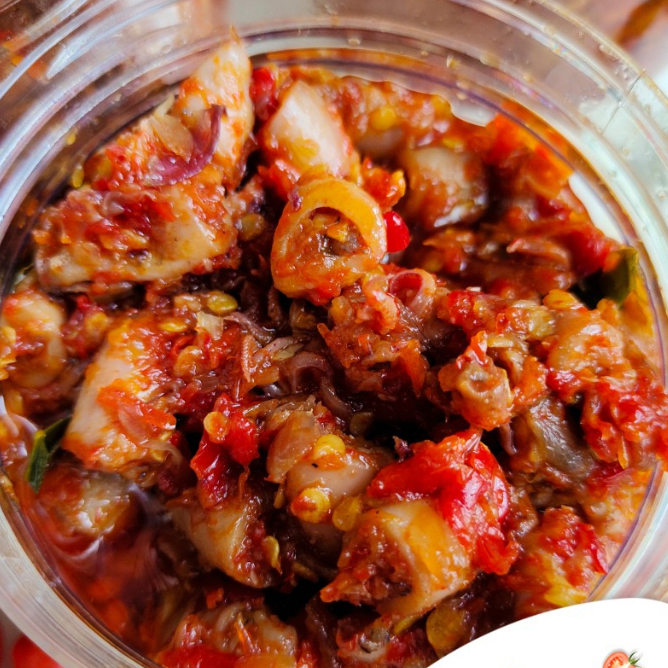 125 gram] Sambal Cumi Pedas Super Sambal Cumi Seafood Pilihan | lazada indonesia