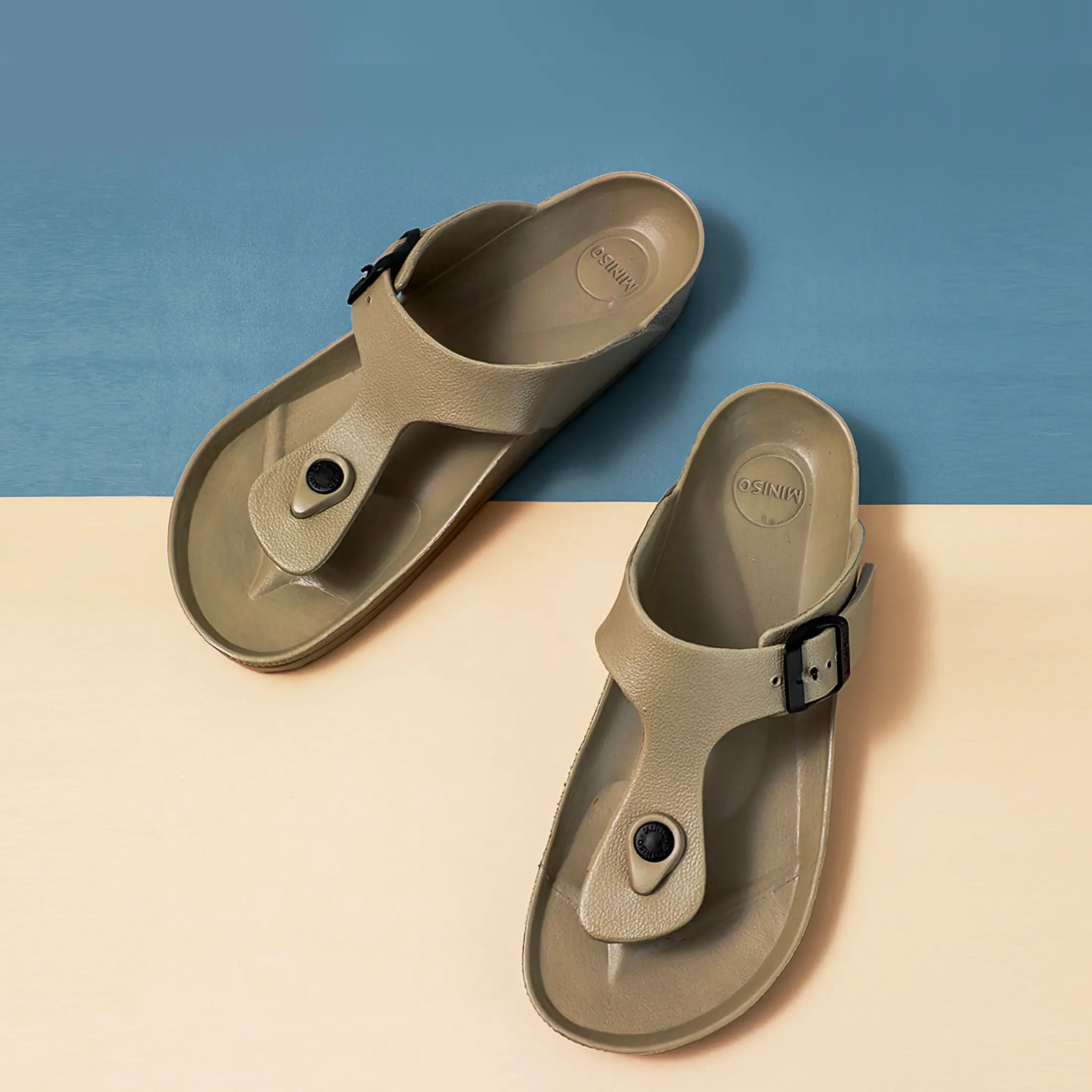 sandal miniso