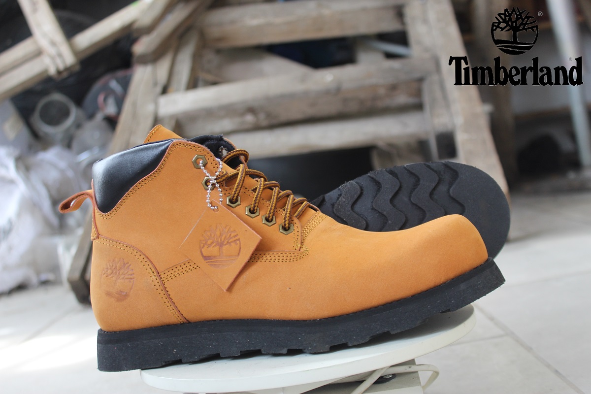 timberland chukka