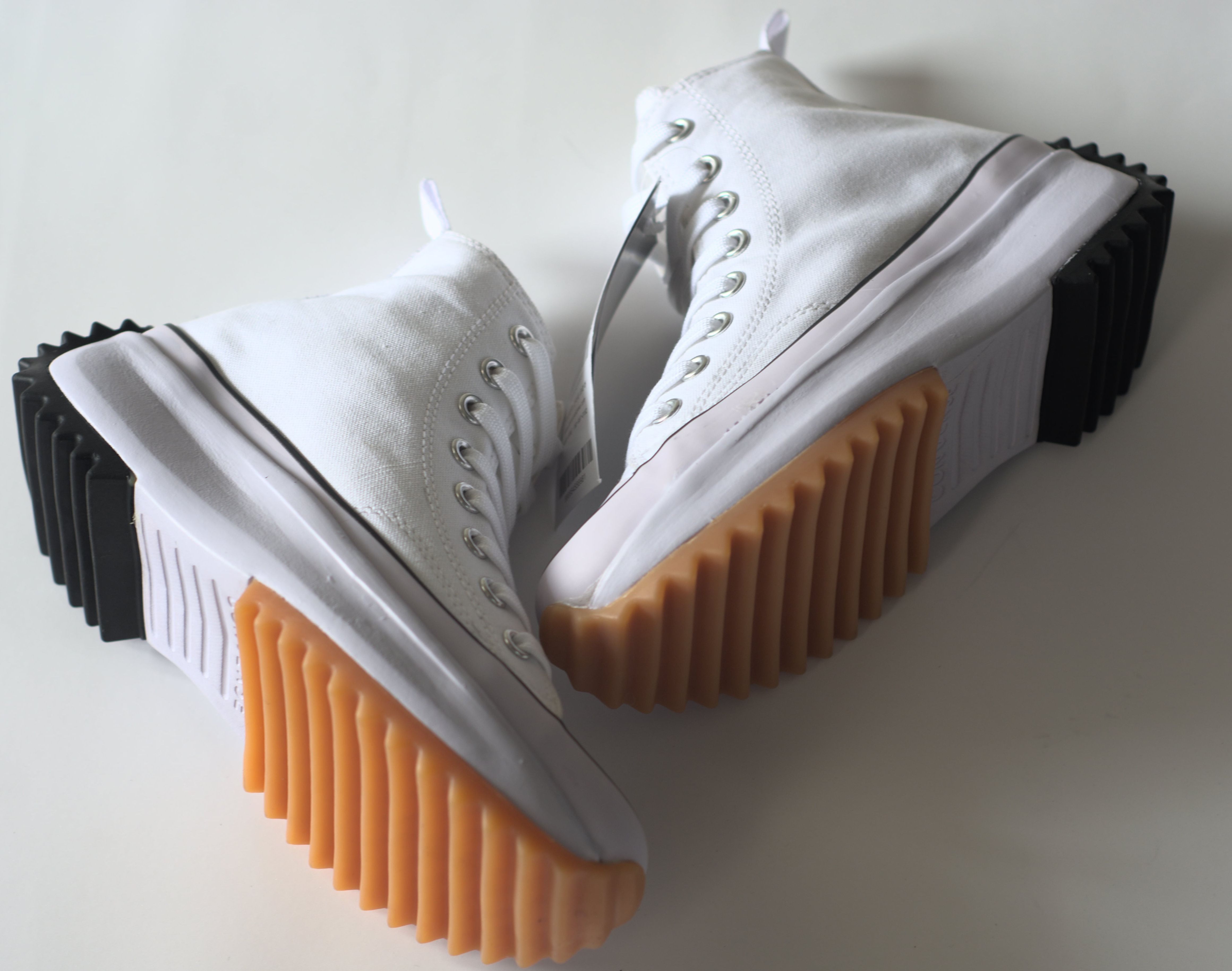 Sepatu Sneakers Wanita Converse_Run Star Hike Premium Quality COD Termurah