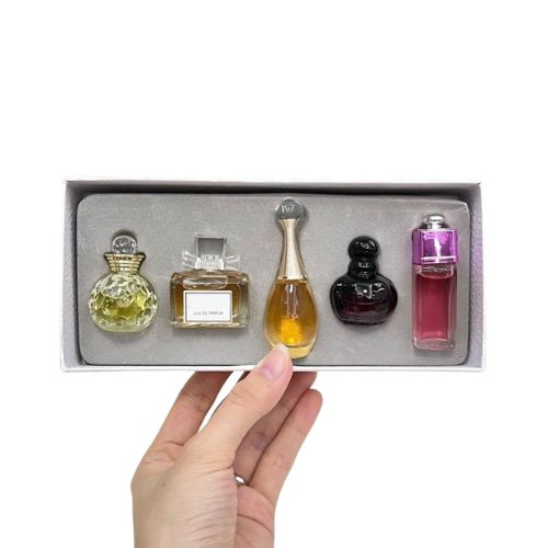 Parfum Mini SET Putih Miniatur ISI 5 PARFUM 5 x 7,5mL / Sovenir GiftSet