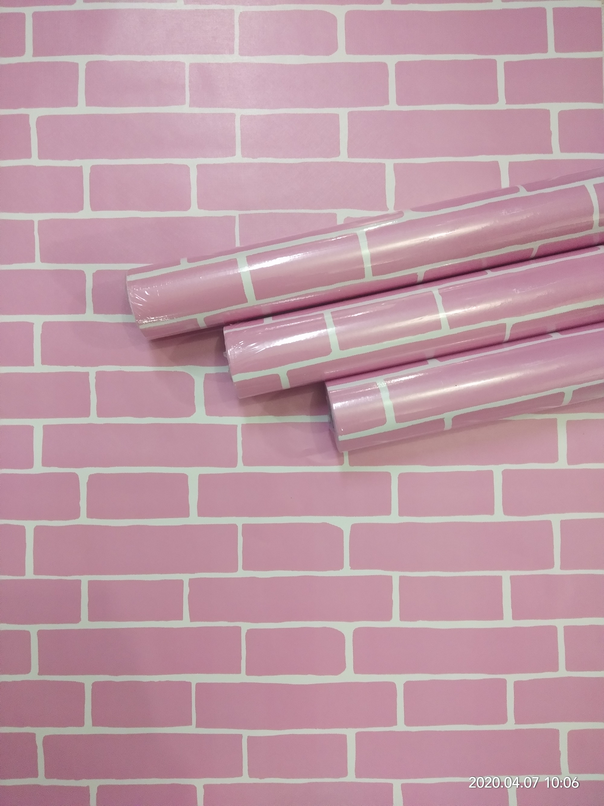 Stiker Dinding Warna Pink Cek Bahan Bangunan