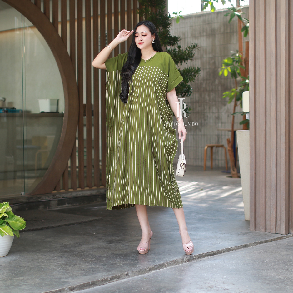 Shlyapali ayolni internetda sikishadi.