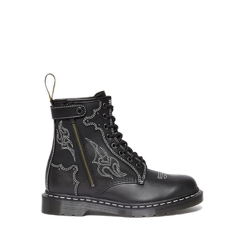 Dr Martens 1460 Ga Unisex Boots- Black Wanama ราคา 2,877 บาท*ส่งฟรี