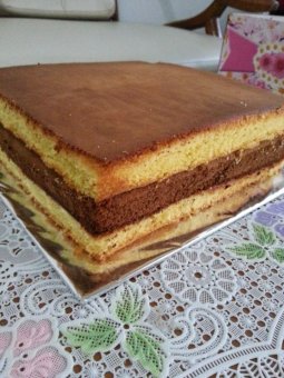 Gambar Cake Lover Lapis Surabaya Rasa Coklat 15cm