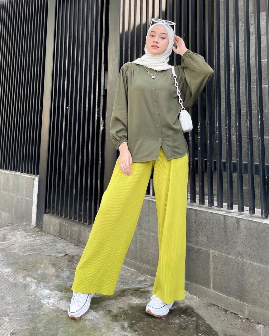 Porno toplamlarda qizlarning orgazmlari Jinsiy aloqa paytida selfi