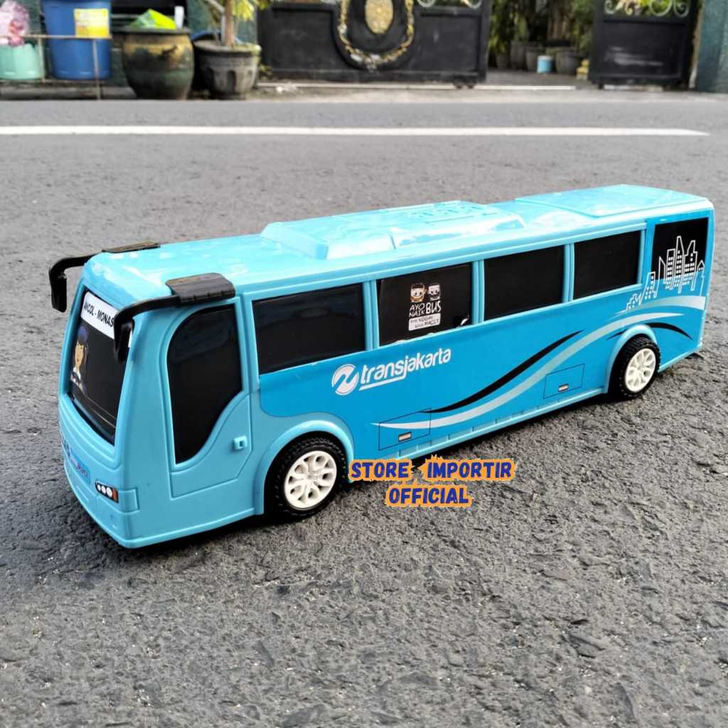 Er xotinini qora tanli erkaklar sikishini tomosha qildi. Faqat eng yaxshi yangi rus porno videolar