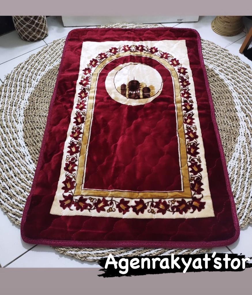 Sajadah Embos Tebal Empuk Nyaman Dipakai Anti Selip Harga