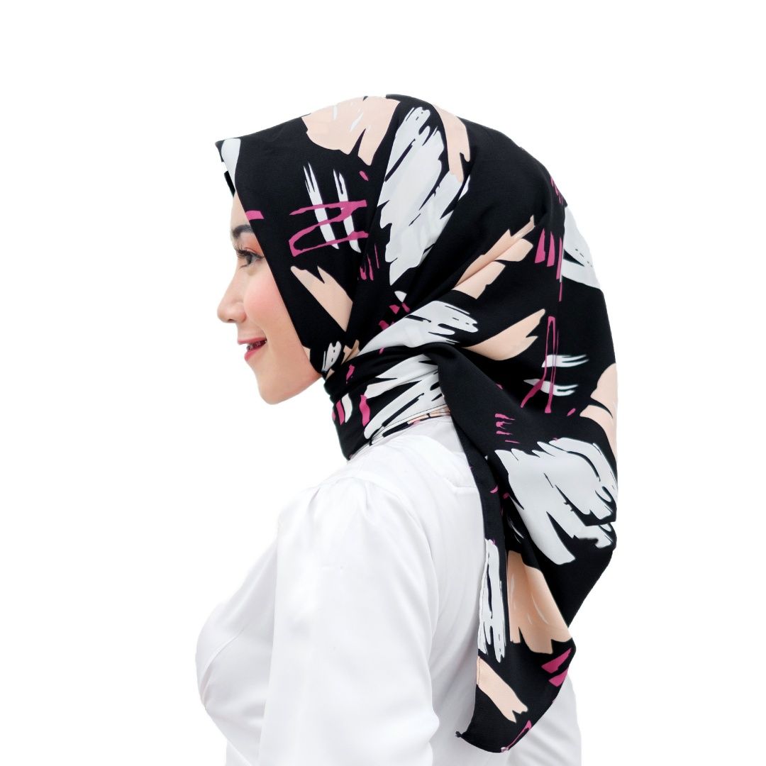 Geylar ogizlarida katta boshliqni olishadi (porno)