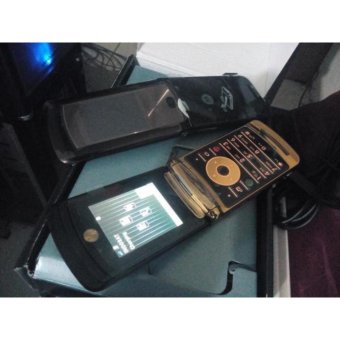Motorola Razr2 Razr V8