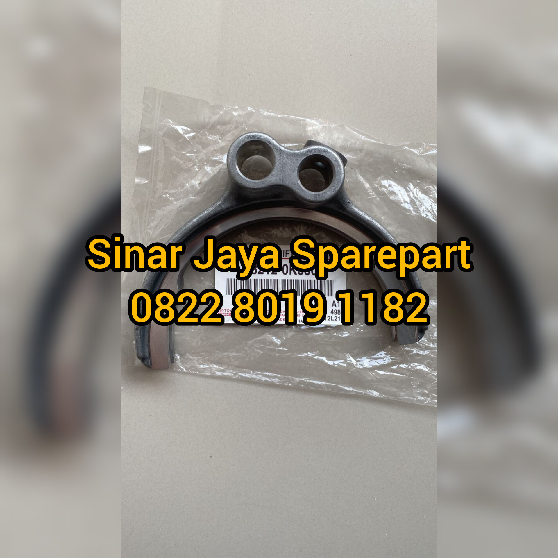 Fork Gear Garpu Transmisi No. 1 Fortuner 2.5cc Hilux 2.5cc Original 33212-0K030 Harga 1,250,000 rupiah*Gratis Ongkir