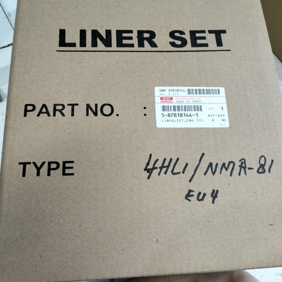 Liner set kit boring piston ring Seher Isuzu Elf NMR 81 EU 4 4hl1 OEM part number 5-87818144-1 Harga 5,500,000 rupiah*Gratis Ongkir