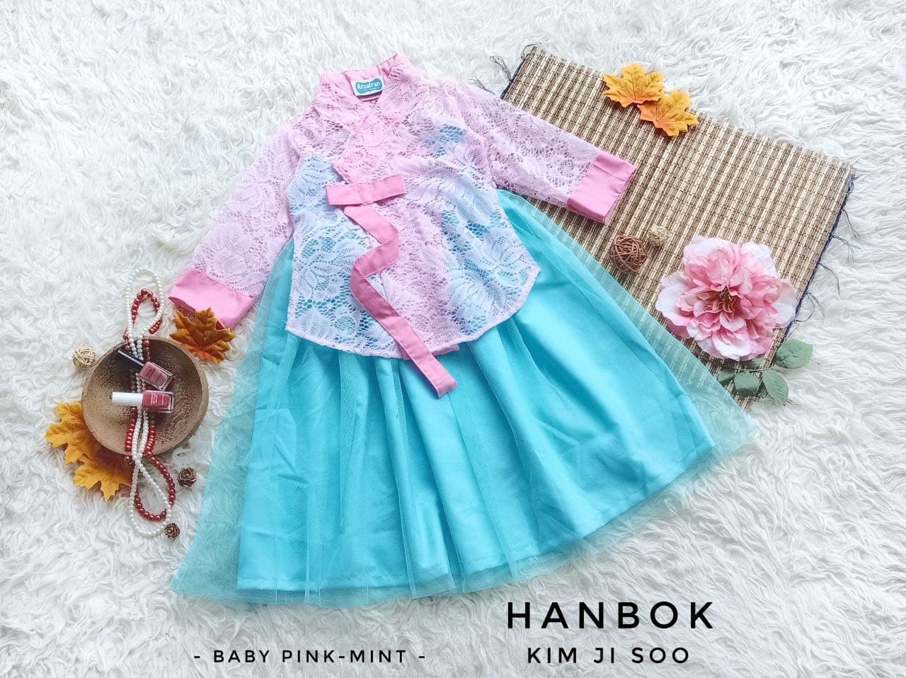 Model 2024 hanbok brokat