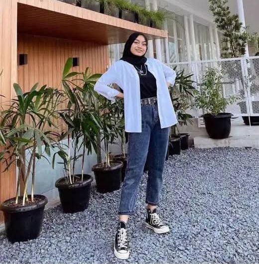 Pesona Outfit - CELANA BOYFRIEND SNOW 