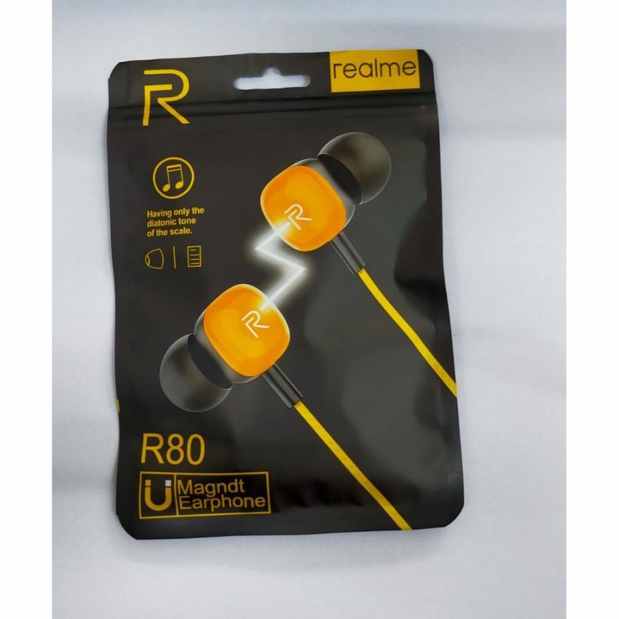 Realme discount r80 earphones