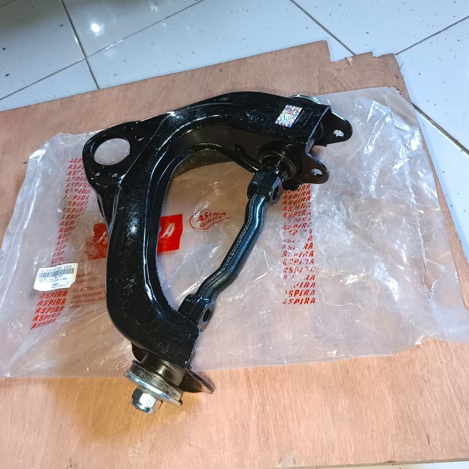 UPPER ARM ASSY TOYOTA KIJANG SUPER (5K) / KAPSUL (7K) (PER 1 PCS) Harga 1,086,000 rupiah*Gratis Ongkir