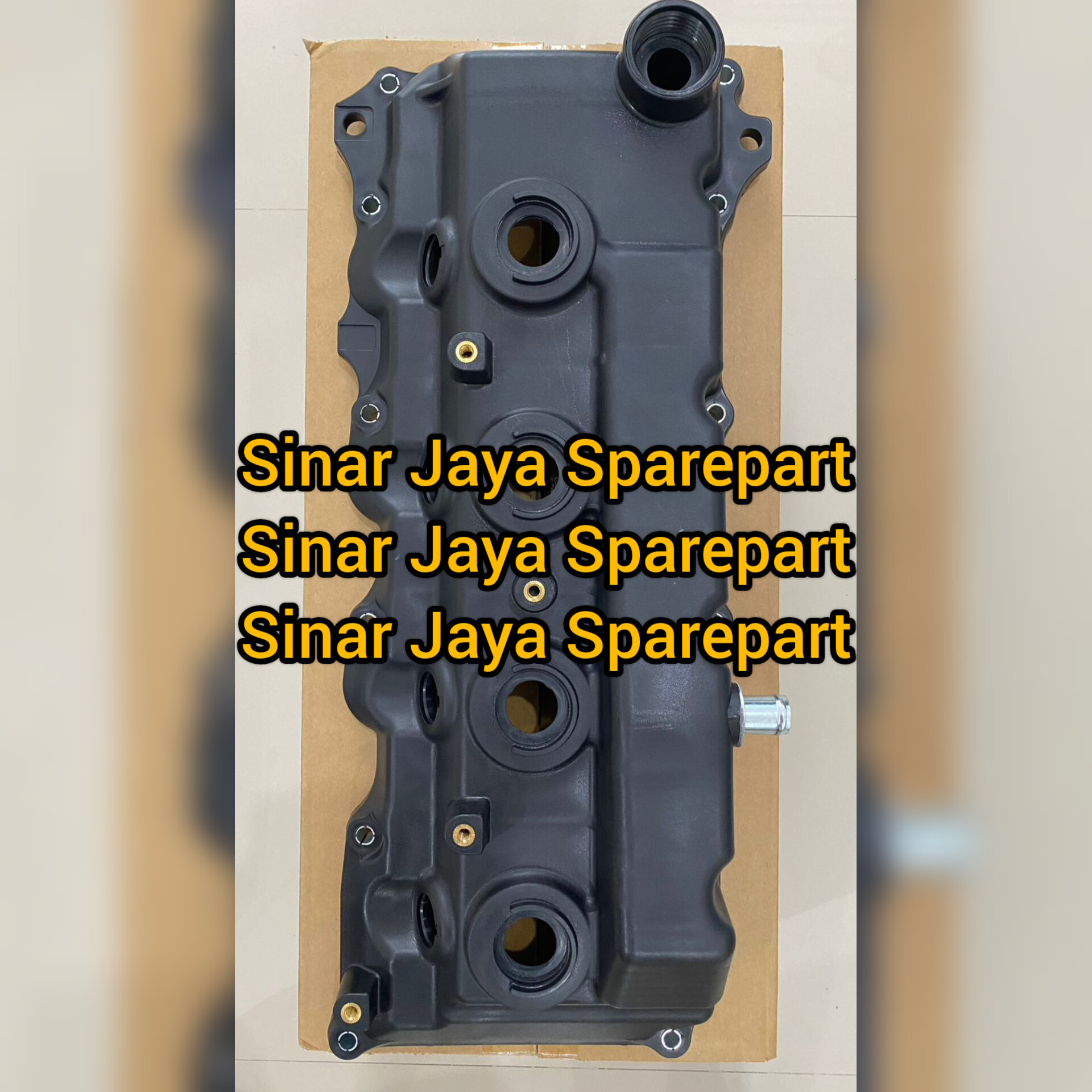 Cover Tutup Cylinder Head Hilux 3.0cc 2.5cc Fortuner 3.0cc 2.5cc Innova 2.5cc 11210-30110 Harga 1,800,000 rupiah*Gratis Ongkir