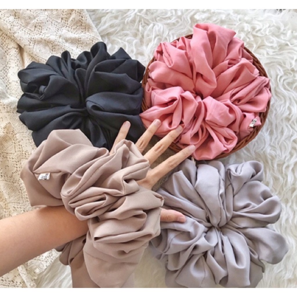 Scrunchie ikat rambut cepol / kuncir rambut kain scrunchie jumbo Scrunchie Hair Ties & Scrunchies - Lazada | Lazada Indonesia