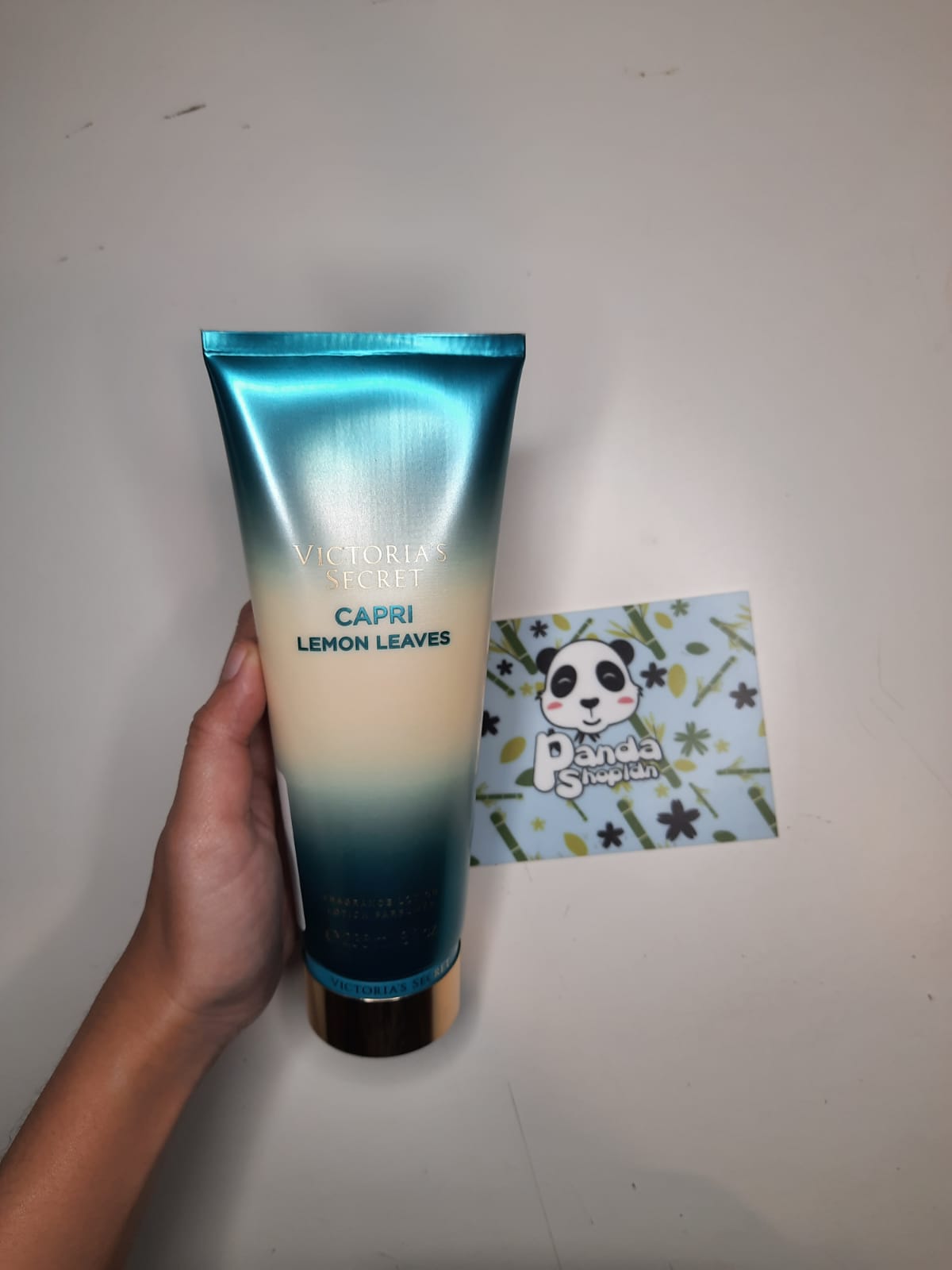 Victorias Secret Body Lotion Capri Lemon Leaves 236 mL Fragrance