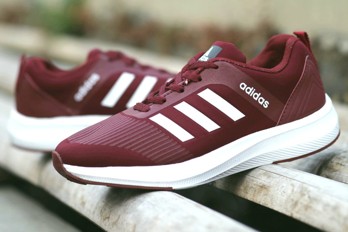 adiray m running shoes