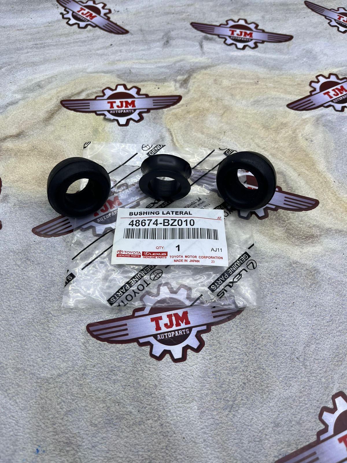 Karet Lateral Karet Stabil belakang Avanza Xenia Rush Terios Harga 10,000 rupiah*Gratis Ongkir