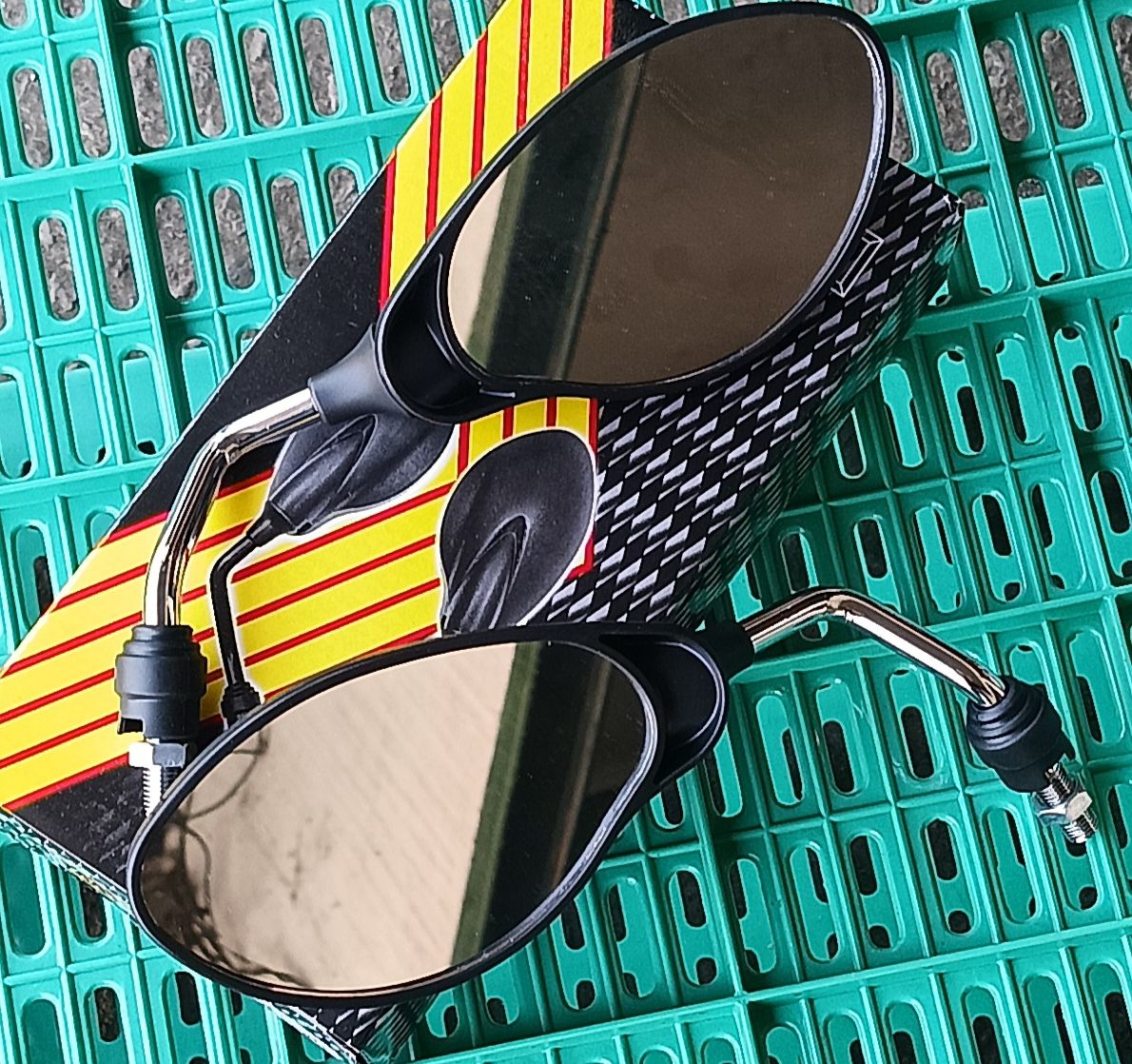 Promotion of Universal Model X1 Crome Tangkai Motorcycle Mirror (Honda Yamaha) Harga 38,800 rupiah*Gratis Ongkir