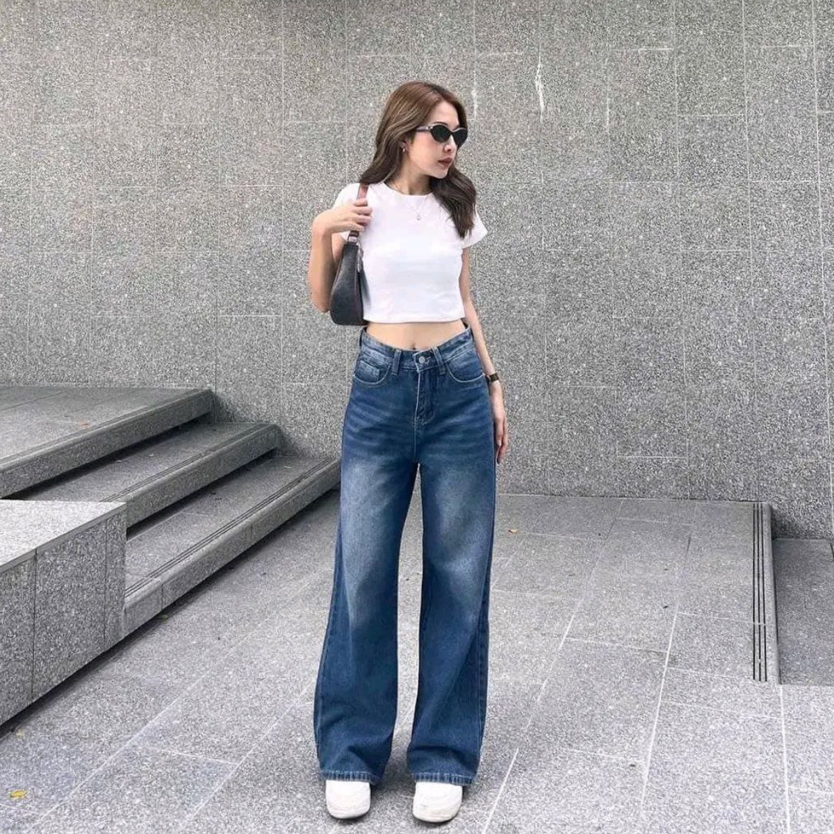 Pushti külotli qizning jinsiy aloqa videosi