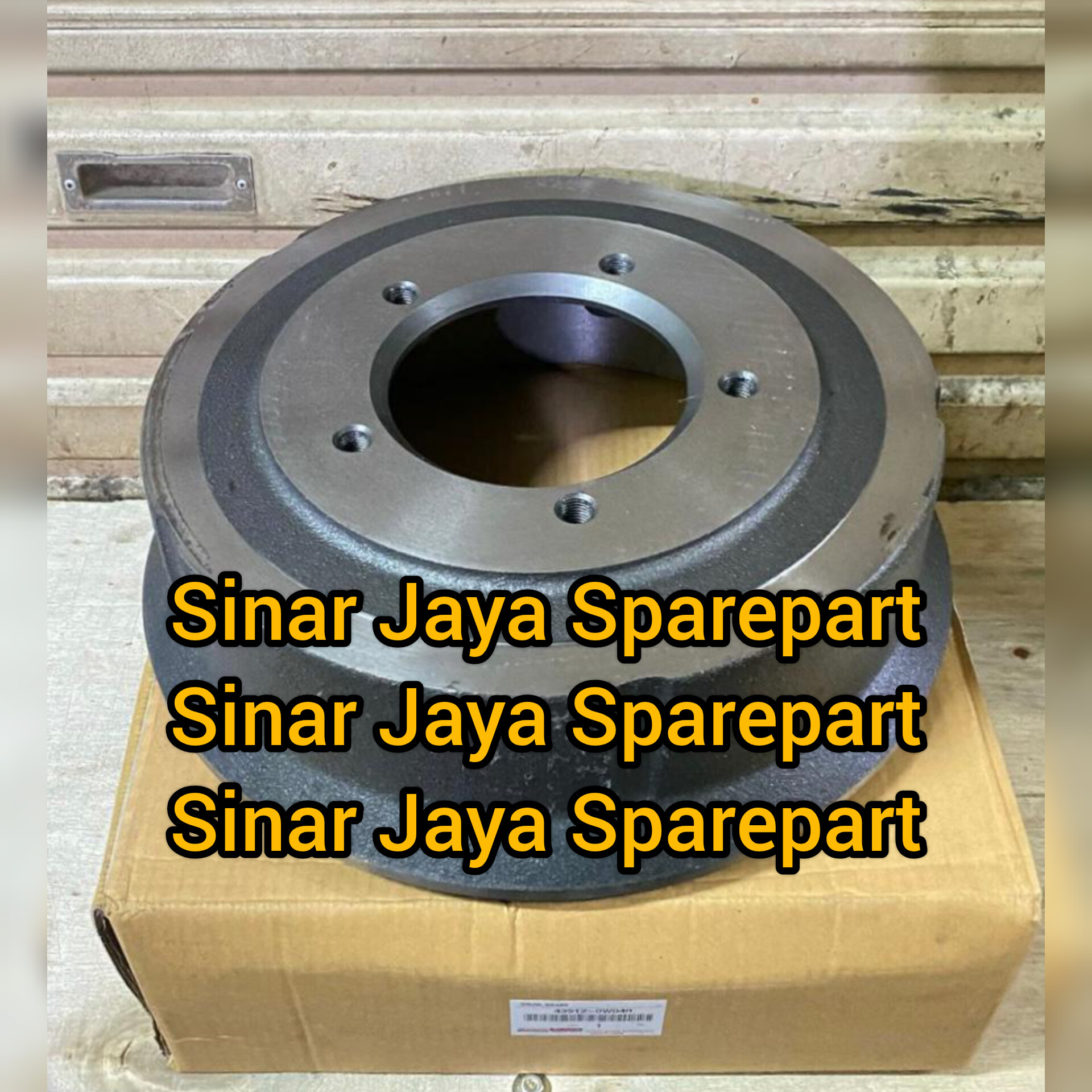 Tromol Depan Atau Drum Brake Depan Toyota Dyna 125LT 130XT Hino Dutro 125LT 130MD 43512-0W040 Harga 1,350,000 rupiah*Gratis Ongkir
