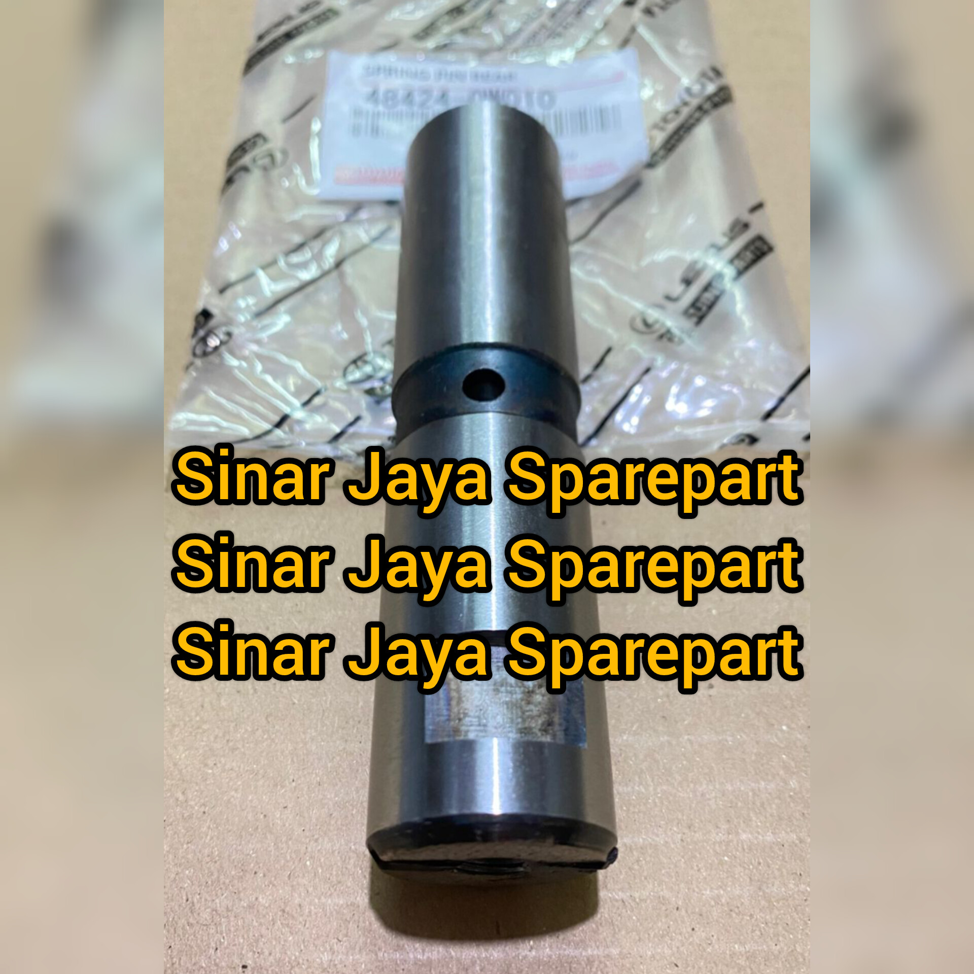 Pen per rear leaf Toyota Dyna Saurus all type Hino Dutro all type 48424-0w010 Giá 50,000 Đồng*Miễn phí vận chuyển