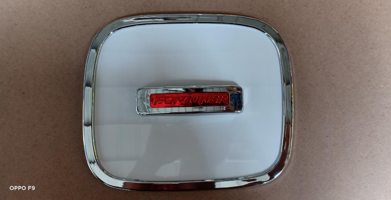 CE2-TF16HCM - TOYOTA ALL NEW FORTUNER TANK COVER HYBRID FORTUNER 16 PUTIH LOGO MERAH TANK COVER ALL NEW FORTUNER TUTUP TANGKI FORTUNER 2016 TANK COVER ALL NEW FORTUNER 2016 UP HYBRID PUTIH LOGO MERAH TANK COVER TOYOTA ALL NEW FORTUNER MODEL HYBRID Harga 57,500 rupiah*Gratis Ongkir