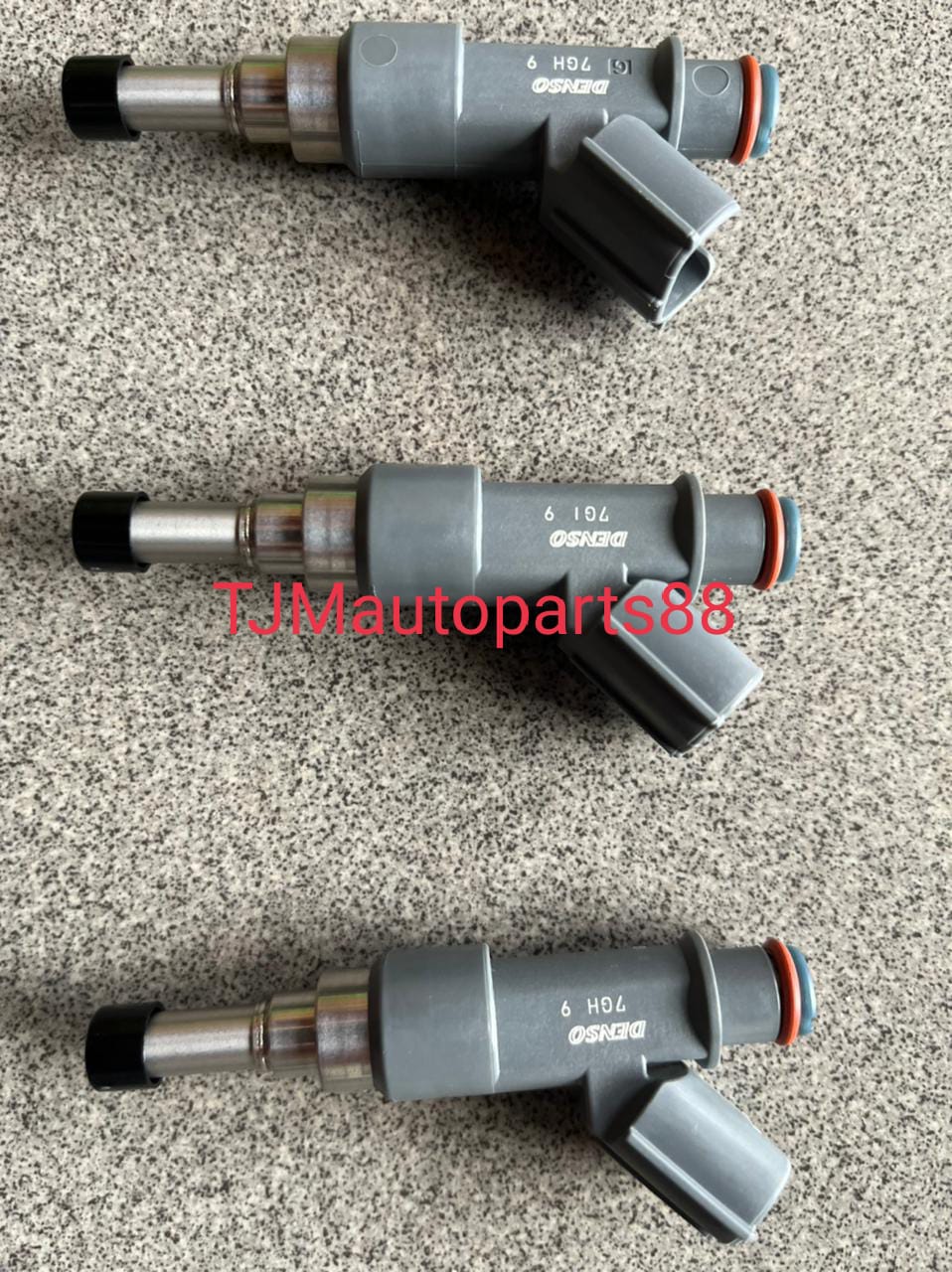Nozzle Injector Toyota Fortuner Innova Bensin Original 23250-0C010 Harga 325,000 rupiah*Gratis Ongkir