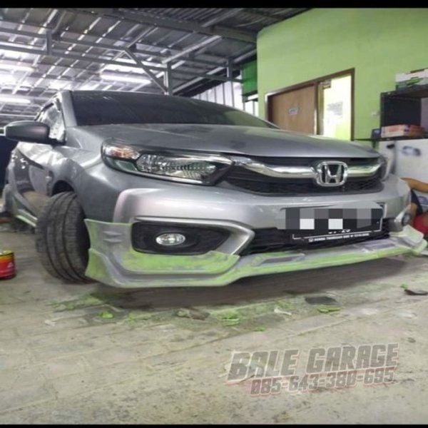 LHA YO bodykit honda brio 2018 2019 2020 TX UU kj l0 Giá 1,312,499 Đồng*Miễn phí vận chuyển