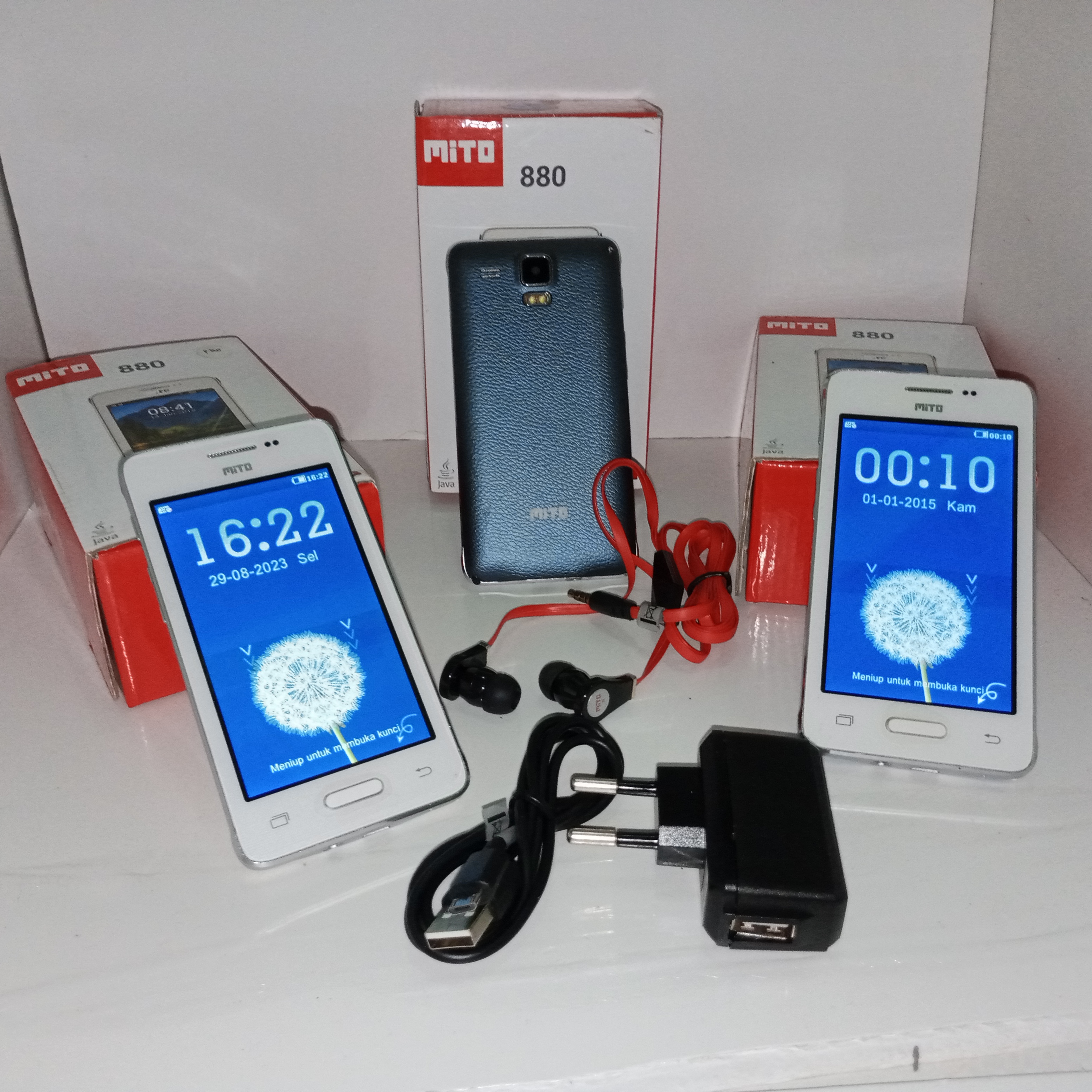 HP MITO 208/ 880/610/570/A850/A950/ Flip 185 DUAL SIM FULLSET HP MOBILE PHONE TERMURAH Harga 125,000 rupiah*Gratis Ongkir