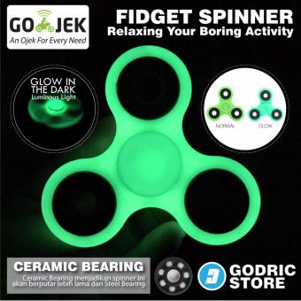 Gambar Fidget Spinner Glow in the Dark Keramik   Ceramic Ball Bearing Tri Spinner Hand Toys   Hijau (Glow In The Dark)