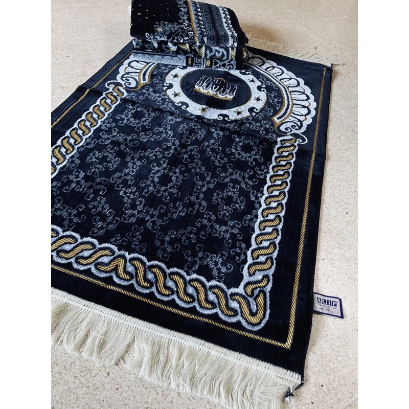 //SAJADAH DEWASA ALIF PREMIUM //SAJADAH MEWAH TEBAL DAN LEMBUT //PERLENGKAPAN SHOLAT //SEJADAH STANDAR…