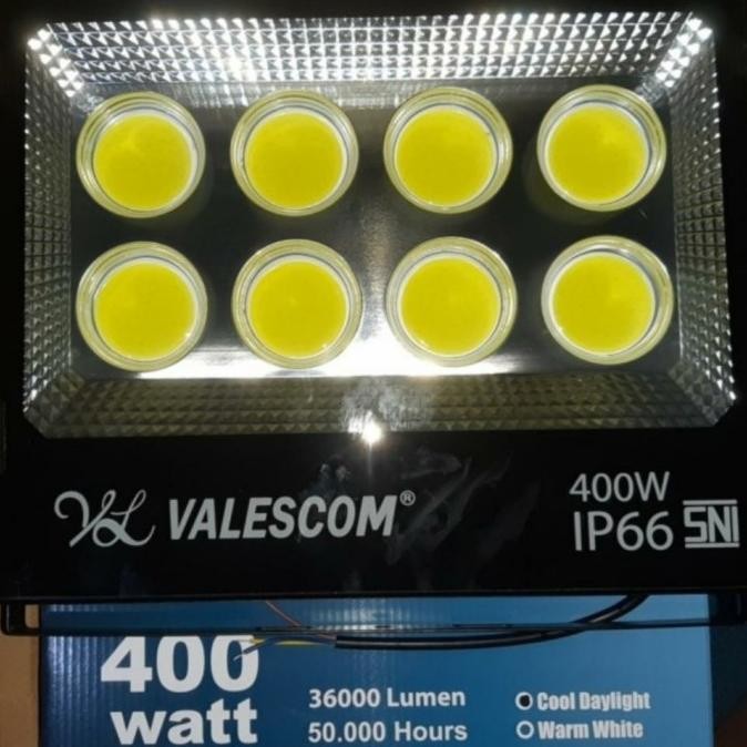 Barangunik2021 - Lampu sorot LED Valescom COB 400 watt 400w ip66 super bright Cahaya putih / Lampu sorot AC  LED Mitsuyama 400 Watt IP65 Ms-9910F-SINAR Series / Lampu Sorot LED AC 400 Watt IP66 Probest C400 Diamond Golden - Merek Valescom Harga 192,000 rupiah*Gratis Ongkir