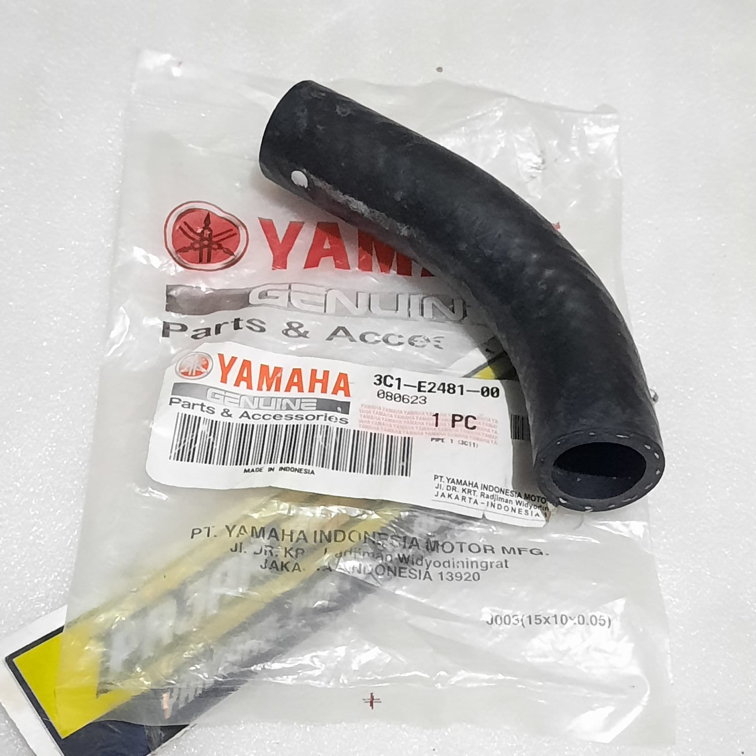 Old Vixion NVA R15 V2 radiator hose original Ori Yamaha 3C1 e2481 00 Harga 22,000 rupiah*Gratis Ongkir