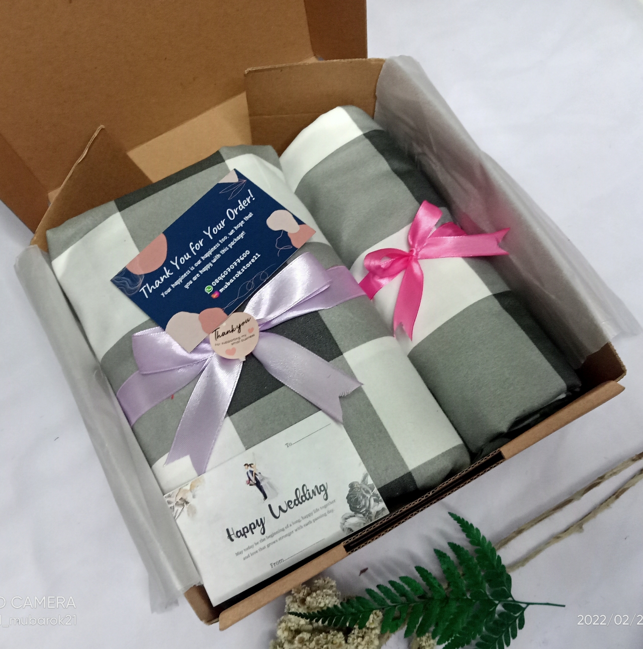 hampers sprei set aesthetik ukuran 180x200 kado pernikahan kado ultah hadiah box sprei kotak ala korea
