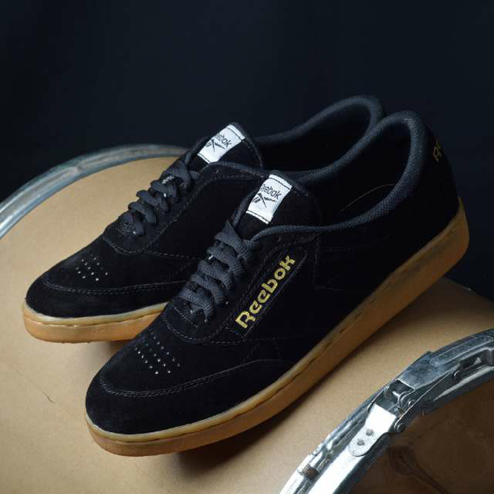 sepatu skate reebok