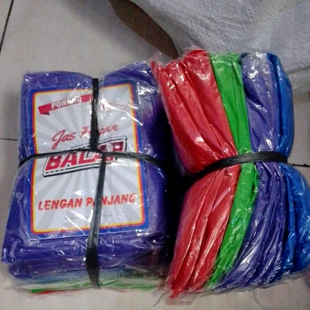Plastic raincoat 1iket of 12PCs Harga 4,450 rupiah*Gratis Ongkir