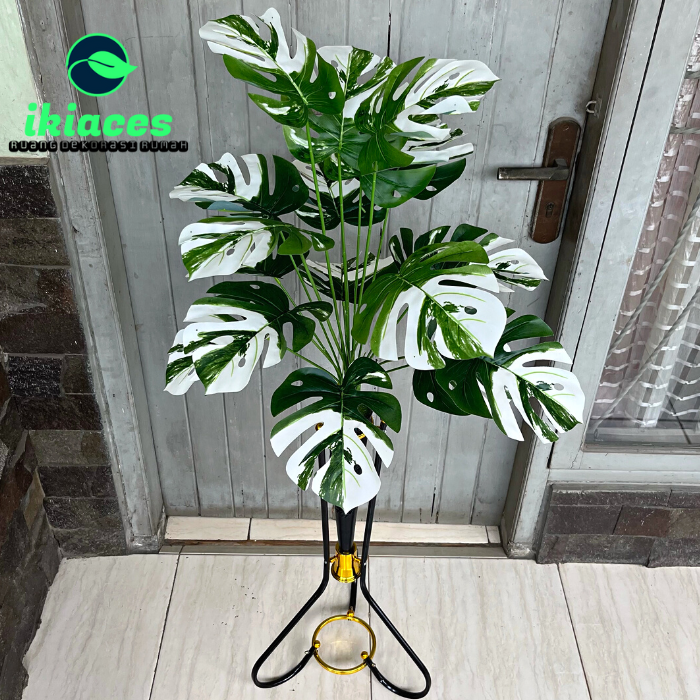 Harga lampu hias	 Daun Monstera Jumbo Plastik Daun Monstera Corak Putih Vas Bunga Standing Monstera Plastik Daun Monst 	
