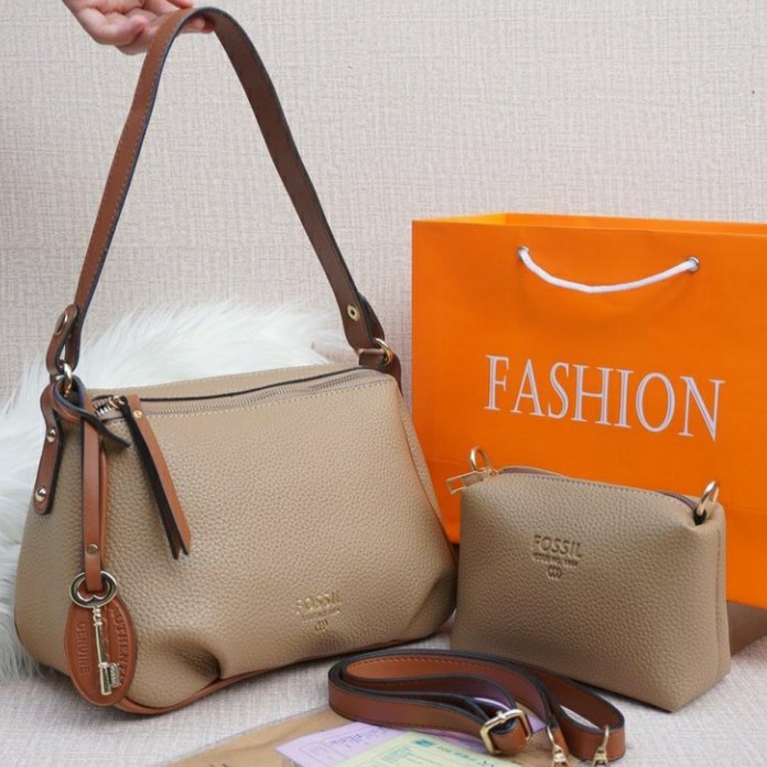 Harga tas 2025 fossil sling bag